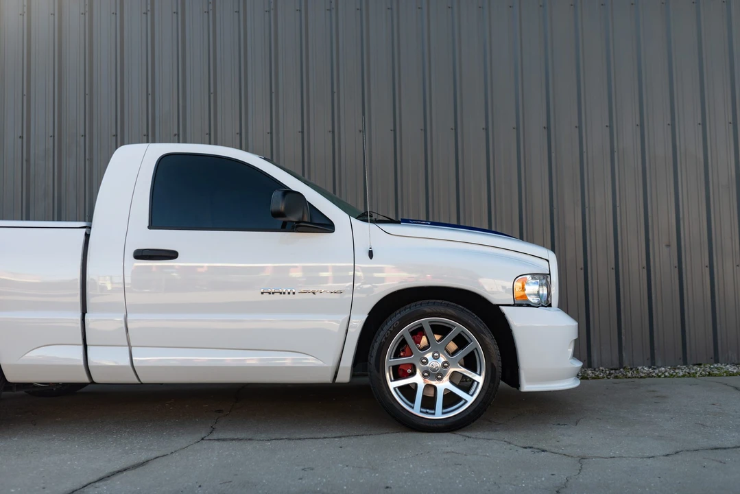 2005 Dodge Ram SRT-10 3rd Gen - Image 21 of 31