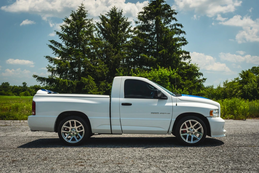 2005 Dodge Ram SRT-10 3rd Gen - Image 27 of 31