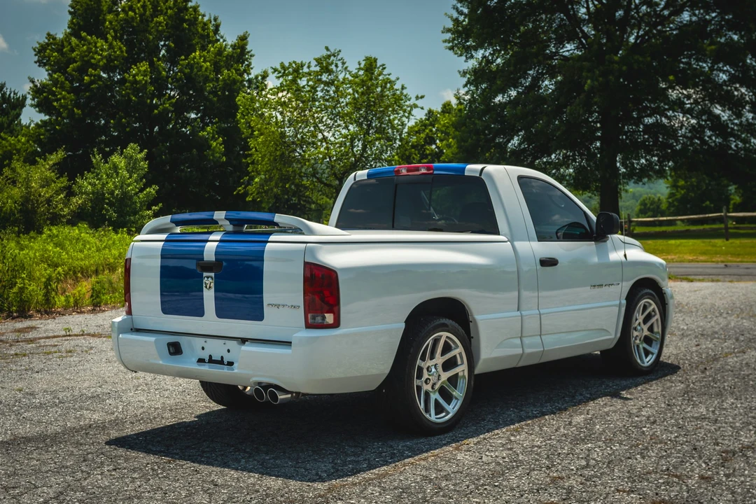 2005 Dodge Ram SRT-10 3rd Gen - Image 25 of 31