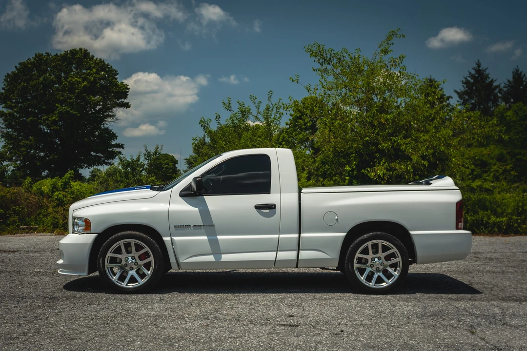 2005 Dodge Ram SRT-10 3rd Gen - Image 14 of 31