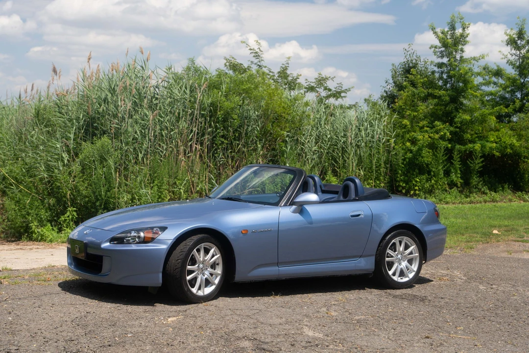 2005 Honda AP2 S2000 - Image 2 of 31