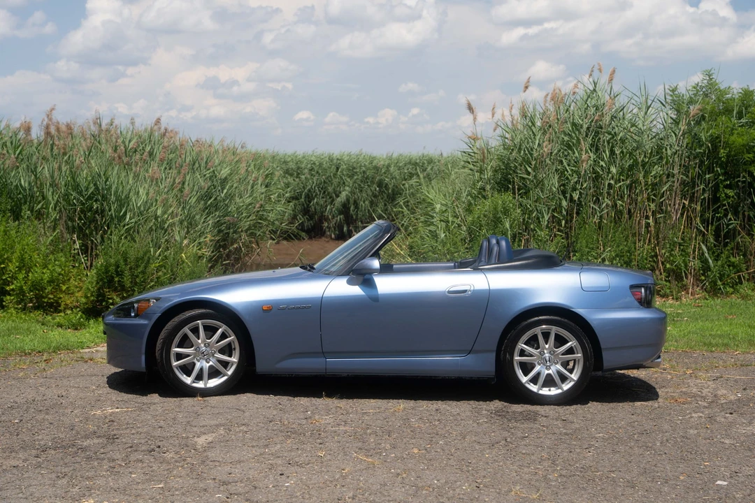 2005 Honda AP2 S2000 - Image 8 of 31