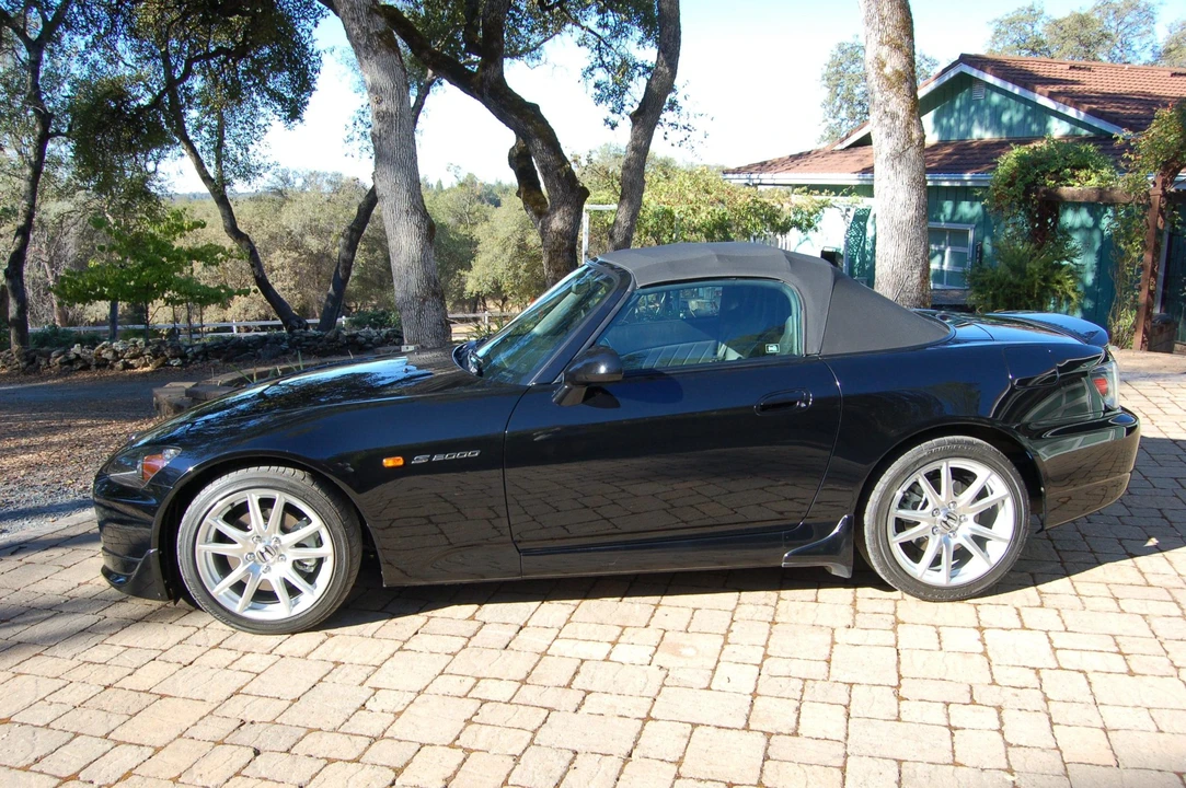 2005 Honda AP2 S2000 - Image 3 of 31
