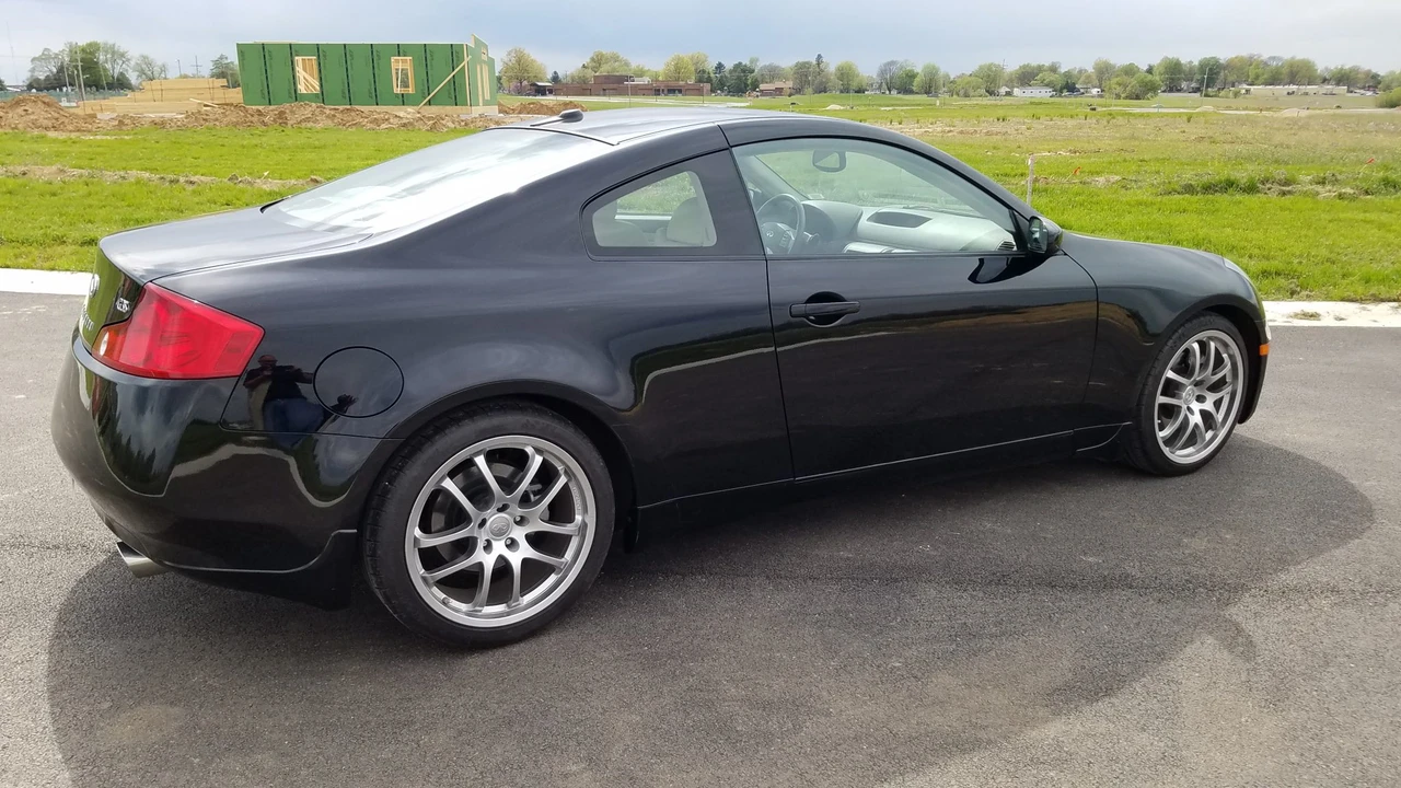 2005 Infiniti G35 3rd Gen - Image 22 of 31