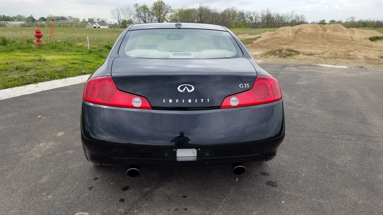 2005 Infiniti G35 3rd Gen - Image 19 of 31