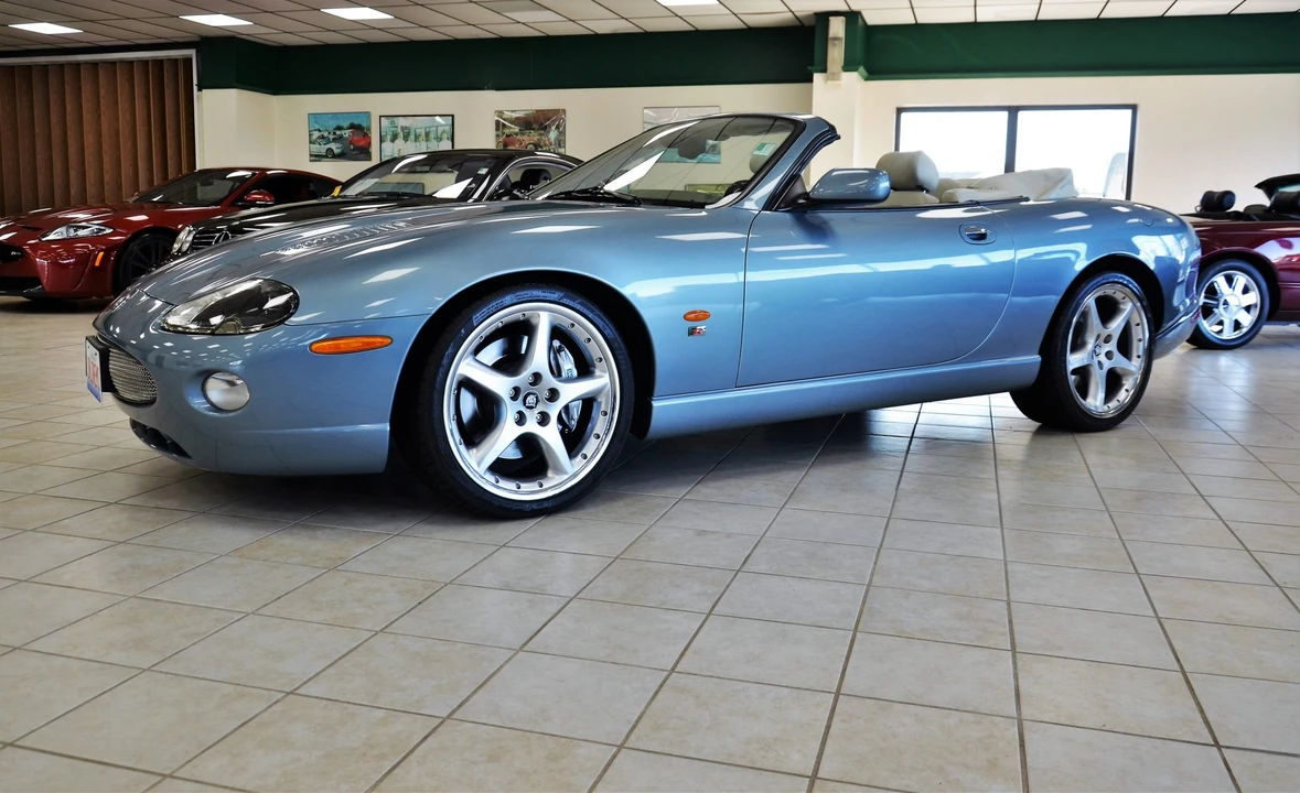 2005 Jaguar X100 XKR - Image 13 of 31