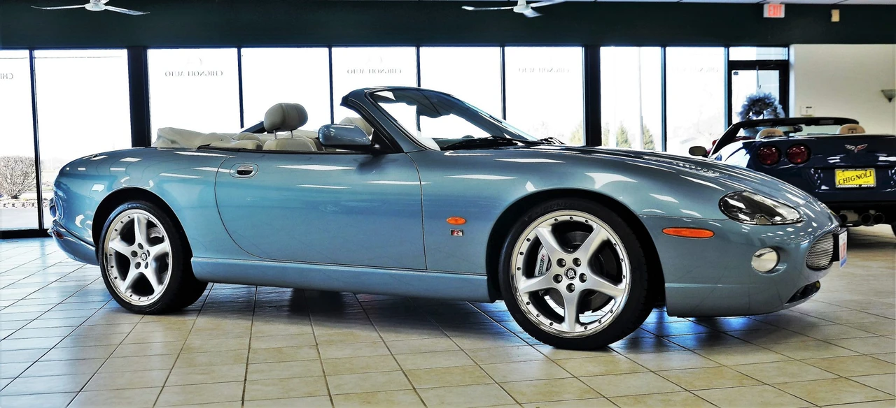 2005 Jaguar X100 XKR - Image 2 of 31