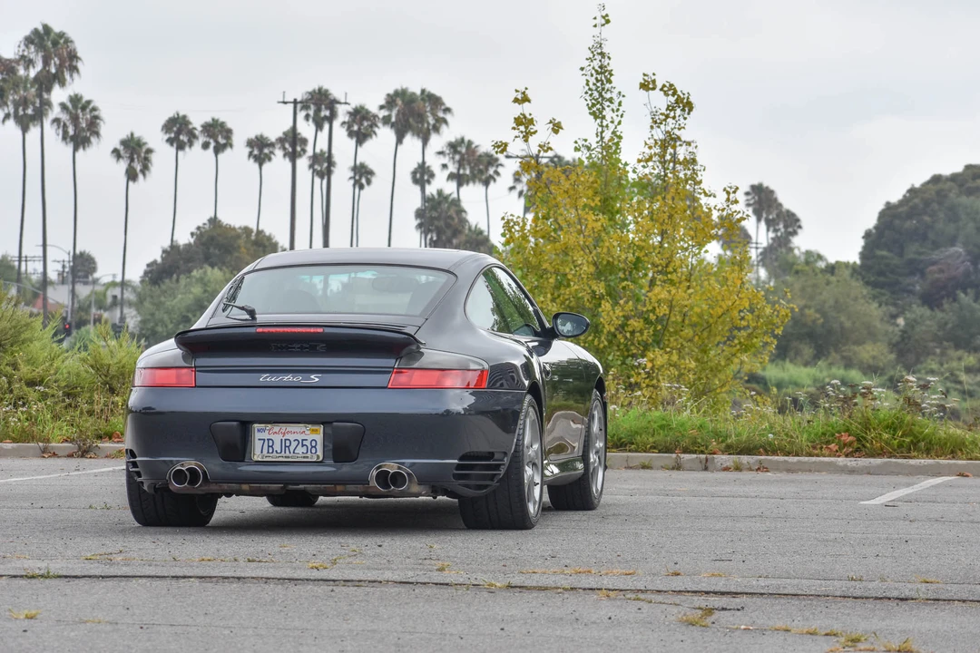 2005 Porsche 996 Turbo - Image 9 of 31