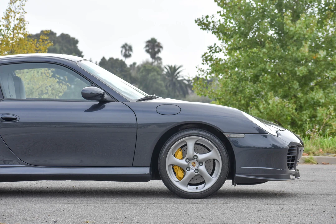 2005 Porsche 996 Turbo - Image 22 of 31