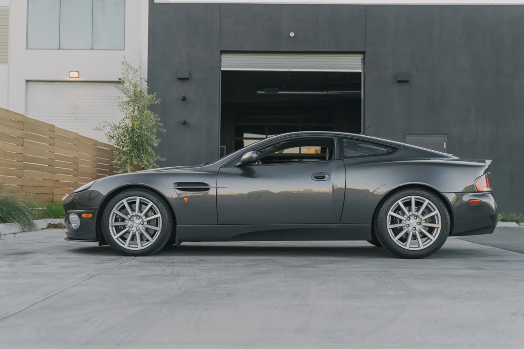 2006 Aston Martin Vanquish 1st Gen - Image 3 of 31