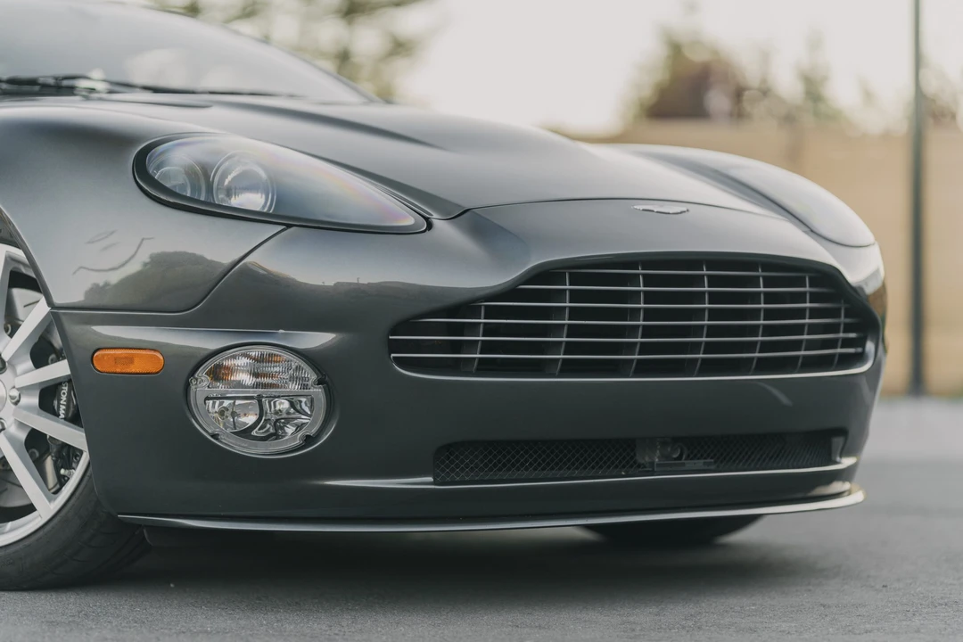 2006 Aston Martin Vanquish 1st Gen - Image 17 of 31