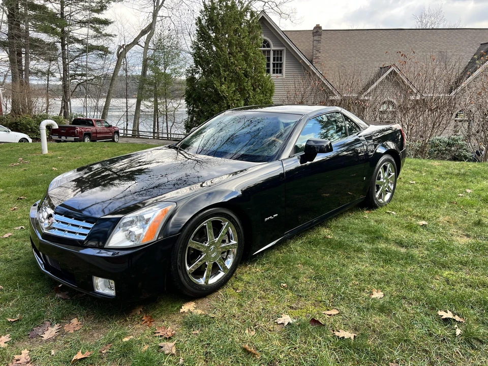 2006 Cadillac XLR - Image 19 of 31