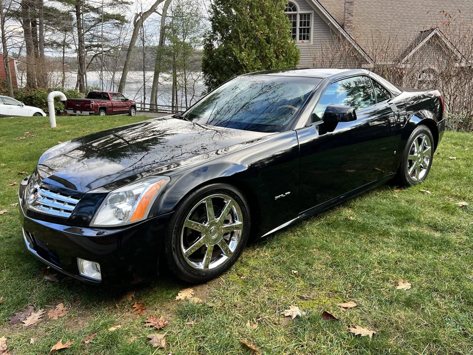 2006 Cadillac XLR - Image 17 of 31