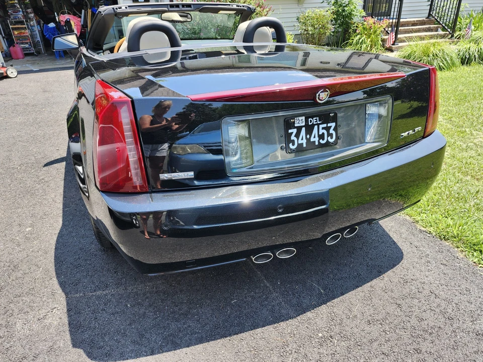 2006 Cadillac XLR - Image 30 of 31