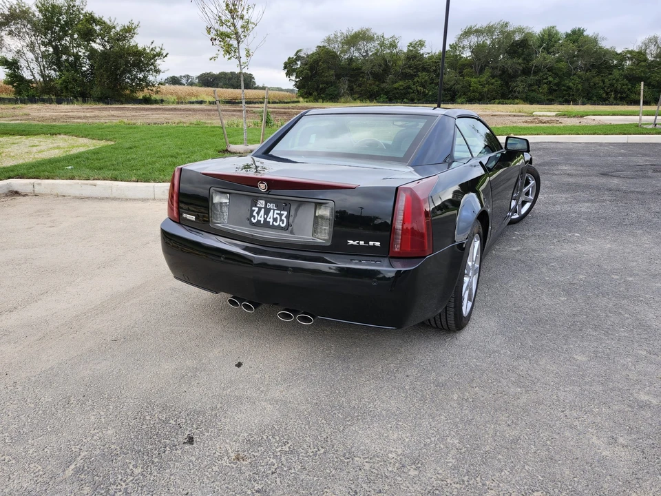 2006 Cadillac XLR - Image 12 of 31