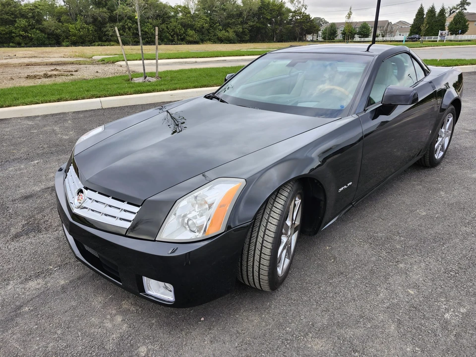 2006 Cadillac XLR - Image 3 of 31