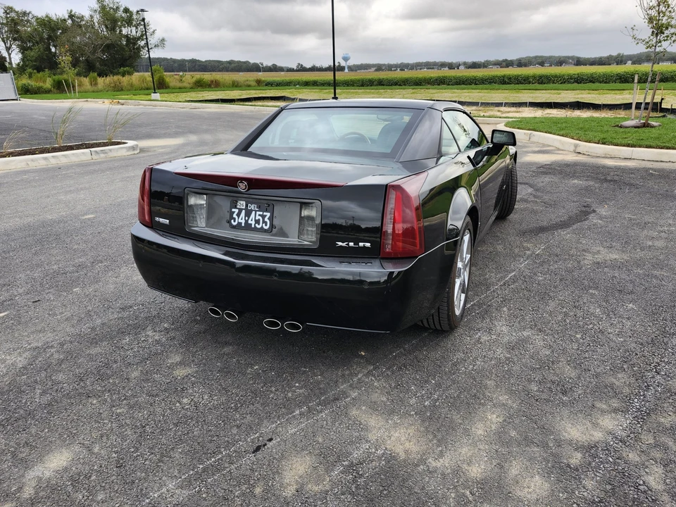 2006 Cadillac XLR - Image 13 of 31
