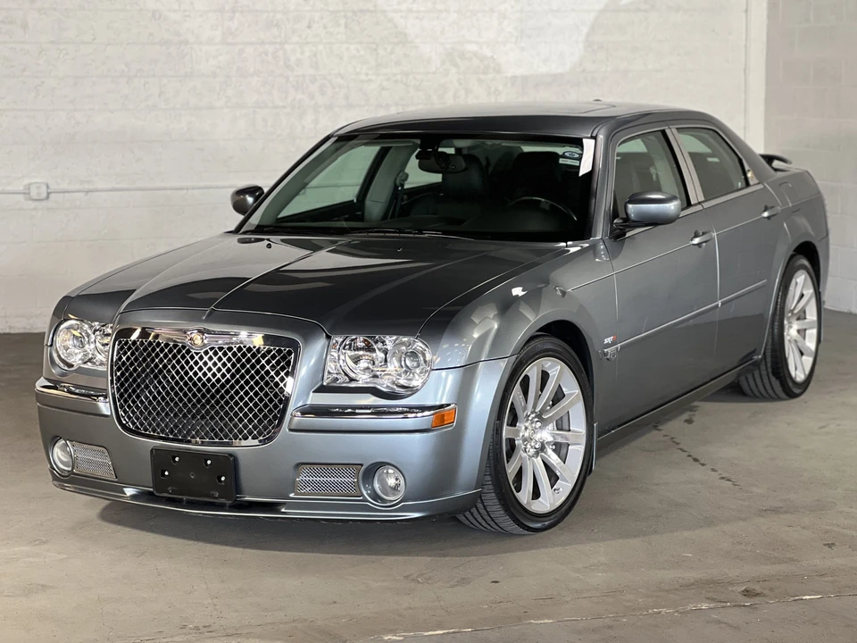 2006 Chrysler 300 (2005-2023) - Image 9 of 31