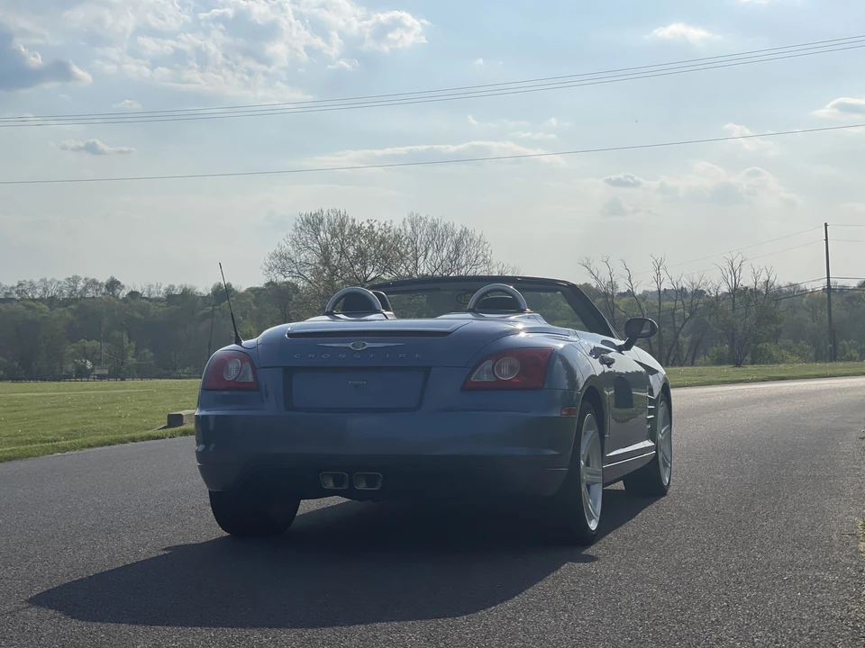 2006 Chrysler Crossfire - Image 23 of 31