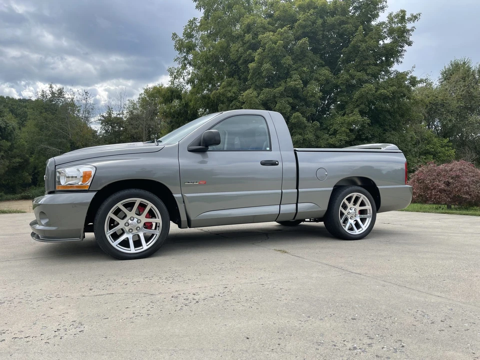 2006 Dodge Ram SRT-10 3rd Gen - Image 21 of 31