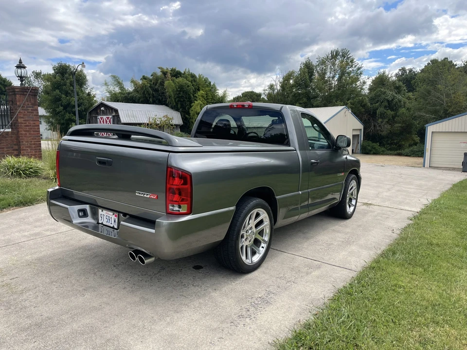 2006 Dodge Ram SRT-10 3rd Gen - Image 16 of 31