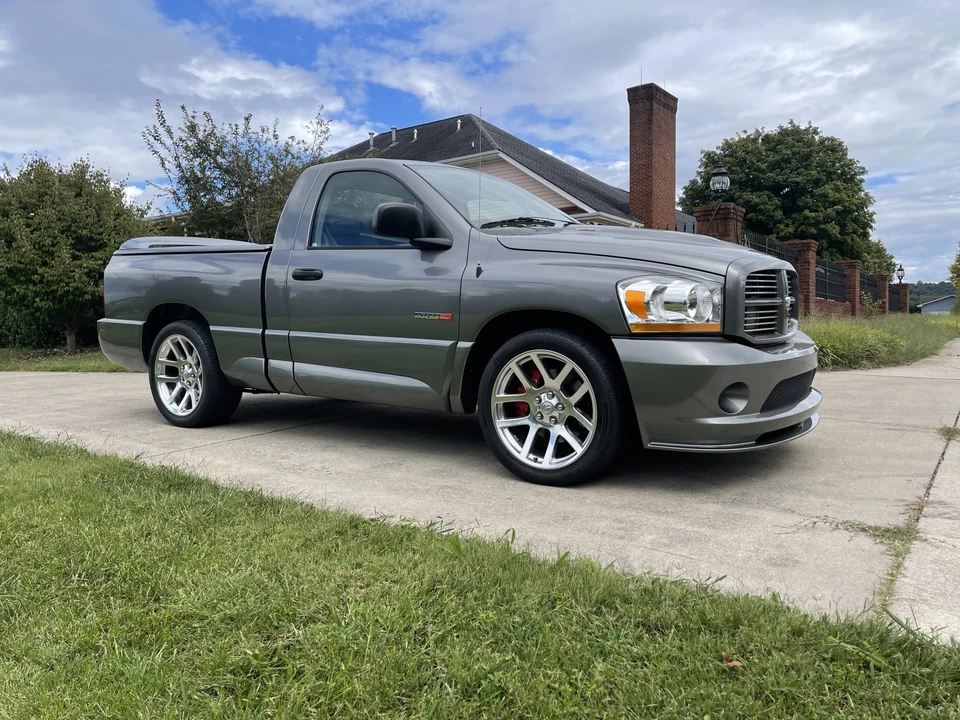 2006 Dodge Ram SRT-10 3rd Gen - Image 13 of 31