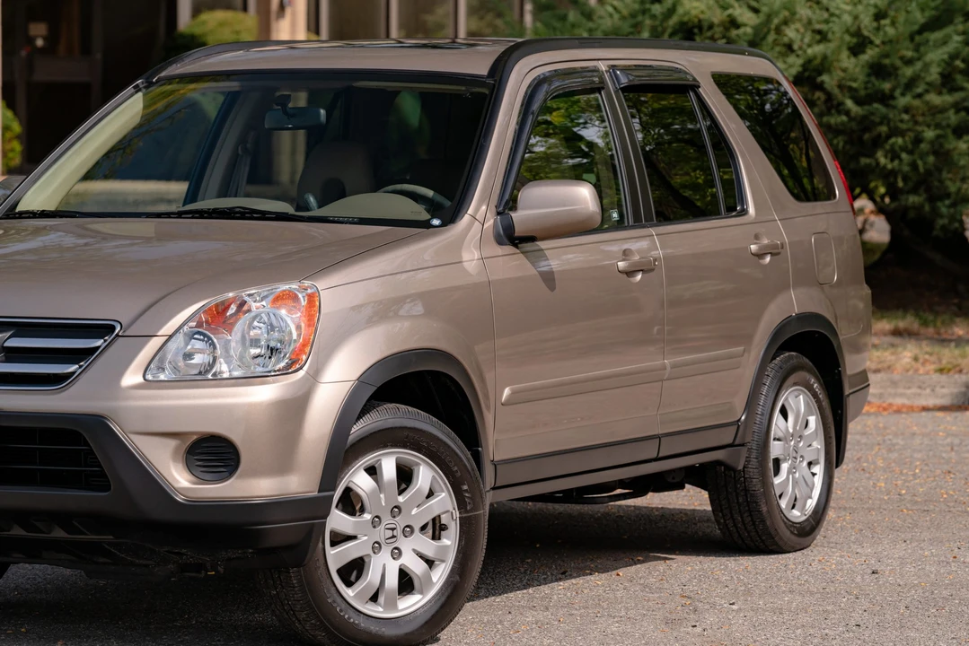 2006 Honda CR-V 2nd Gen - Image 25 of 31