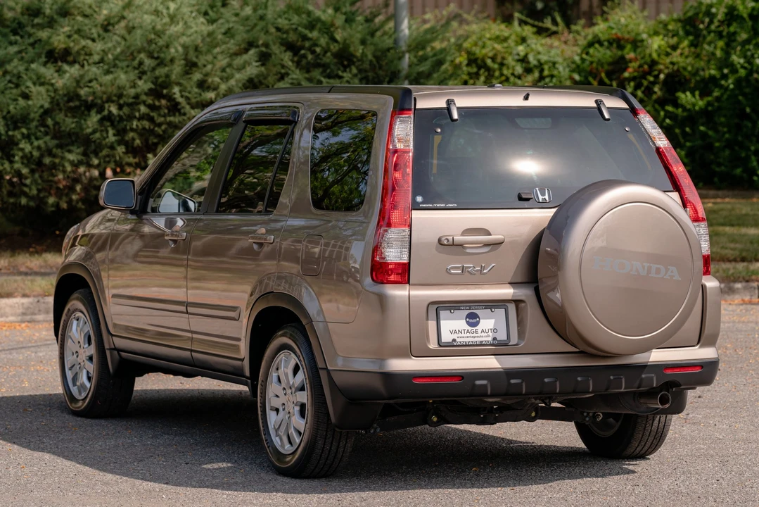 2006 Honda CR-V 2nd Gen - Image 9 of 31