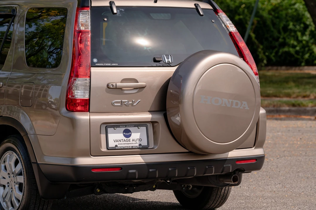 2006 Honda CR-V 2nd Gen - Image 30 of 31