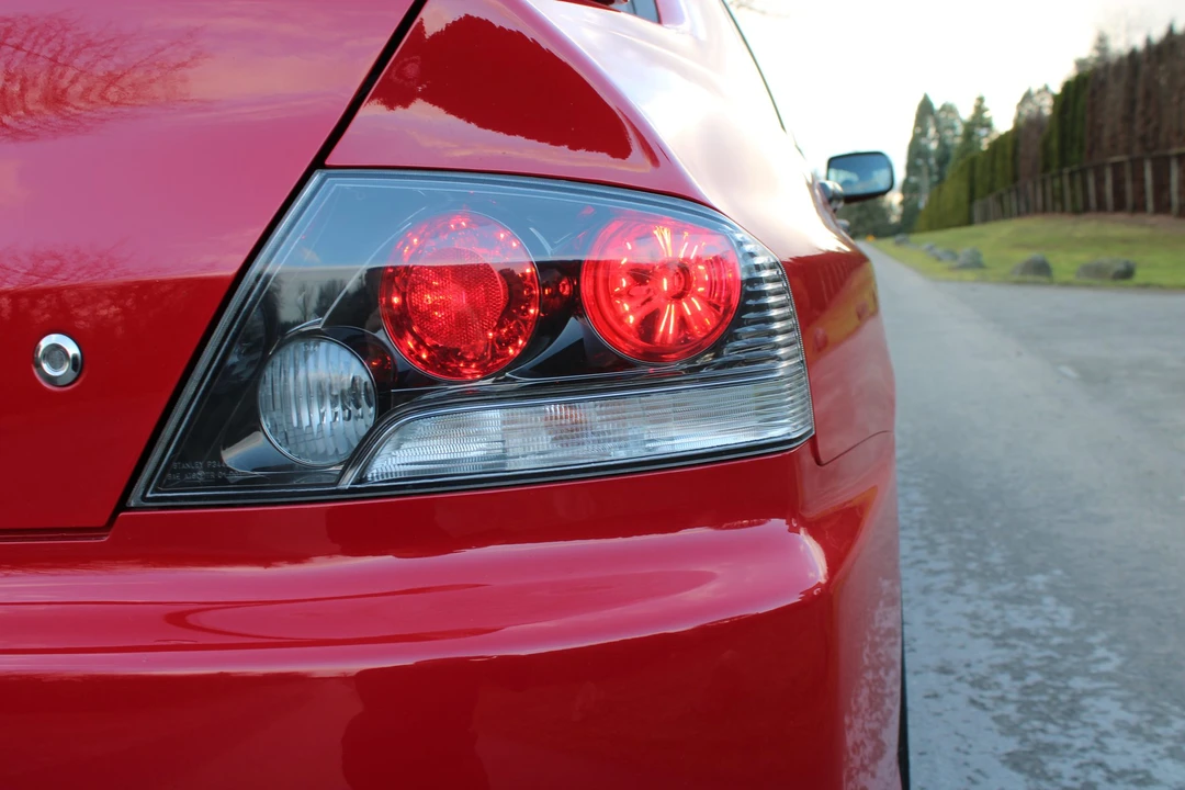 2006 Mitsubishi Lancer Evolution IX 8th Gen - Image 28 of 31