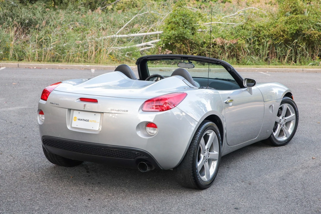 2006 Pontiac Solstice - Image 16 of 31