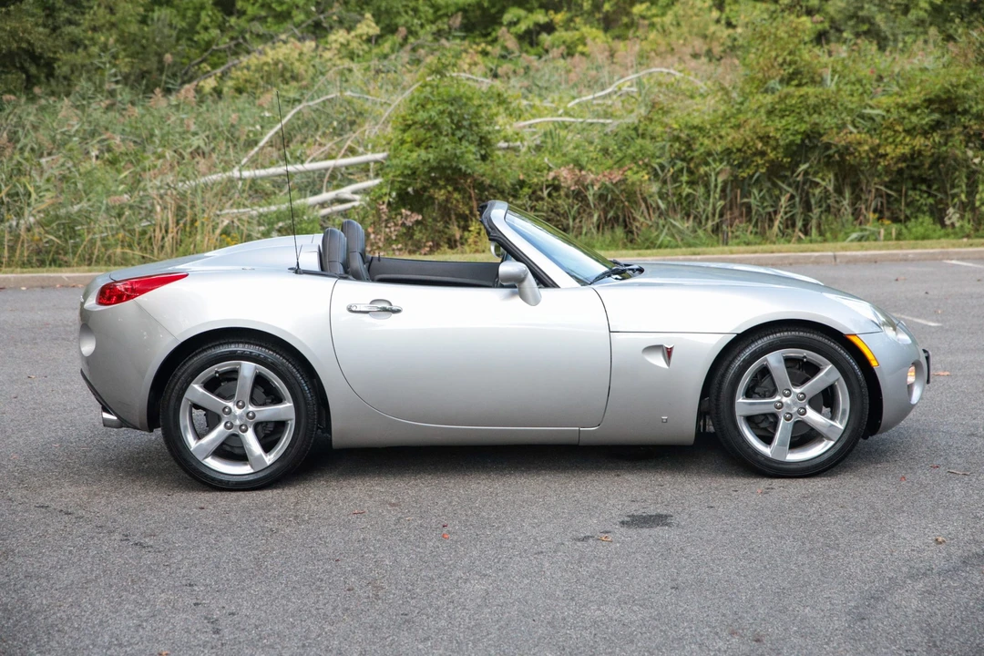 2006 Pontiac Solstice - Image 11 of 31