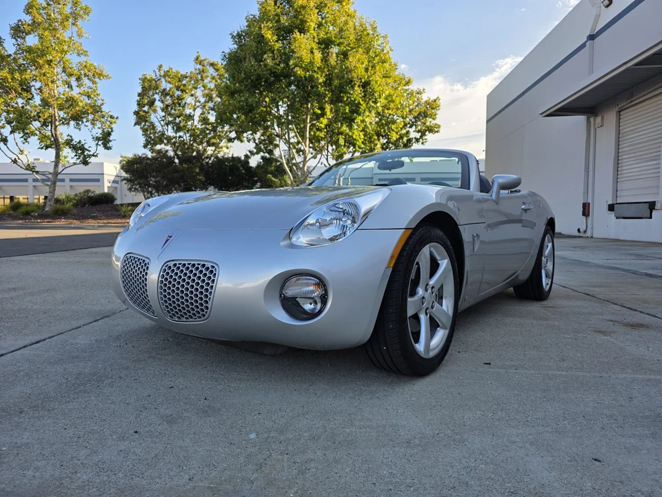 2006 Pontiac Solstice - Image 16 of 31