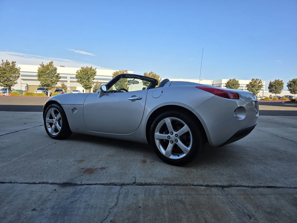 2006 Pontiac Solstice - Image 13 of 31