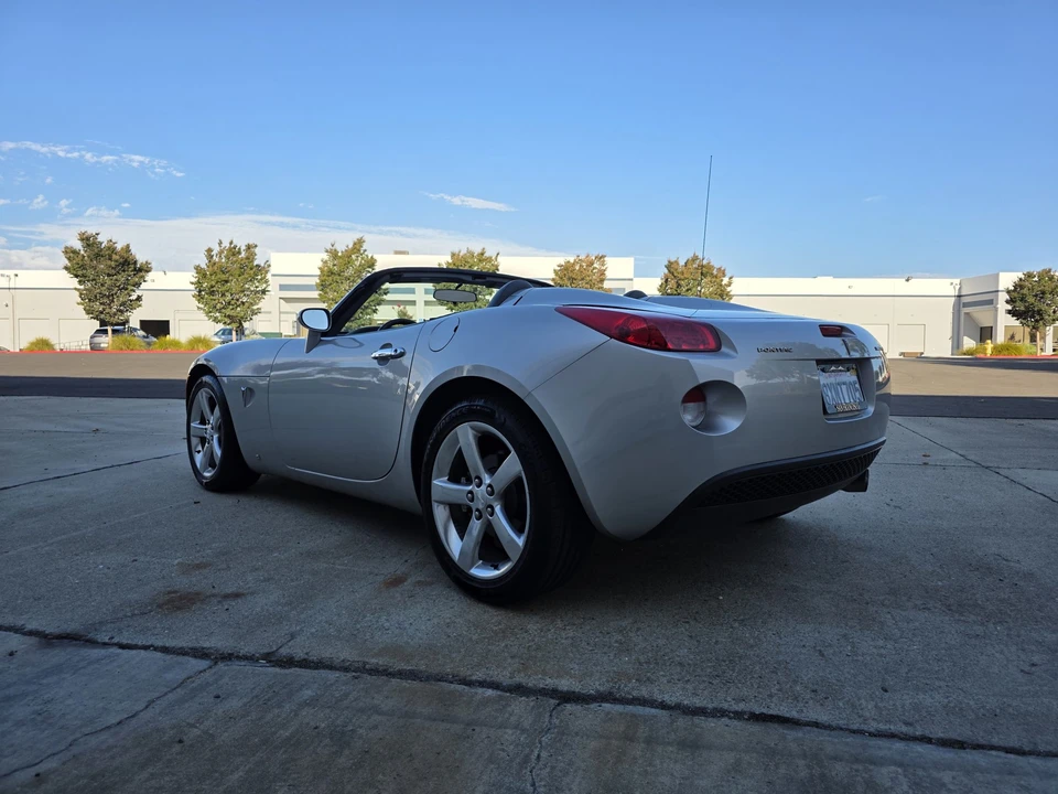 2006 Pontiac Solstice - Image 12 of 31