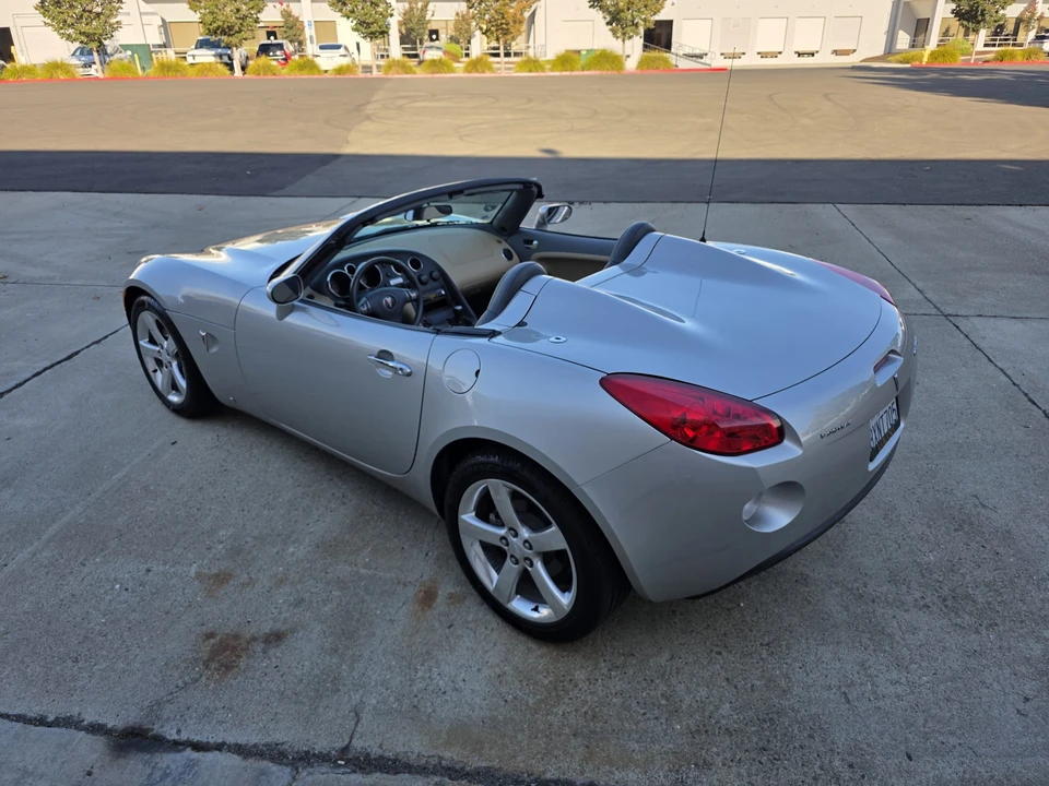 2006 Pontiac Solstice - Image 23 of 31
