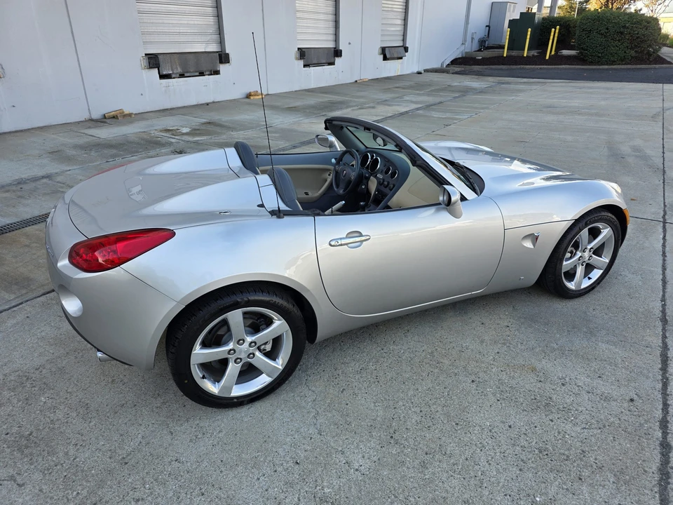 2006 Pontiac Solstice - Image 27 of 31