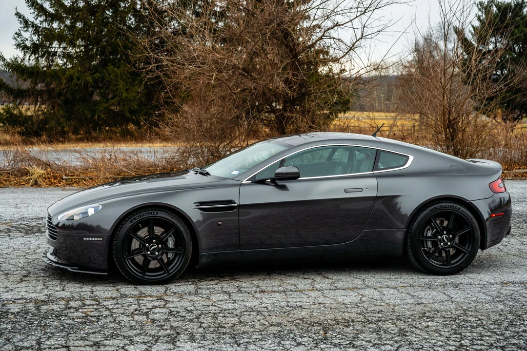2007 Aston Martin V8 Vantage (2006-2017) - Image 10 of 31