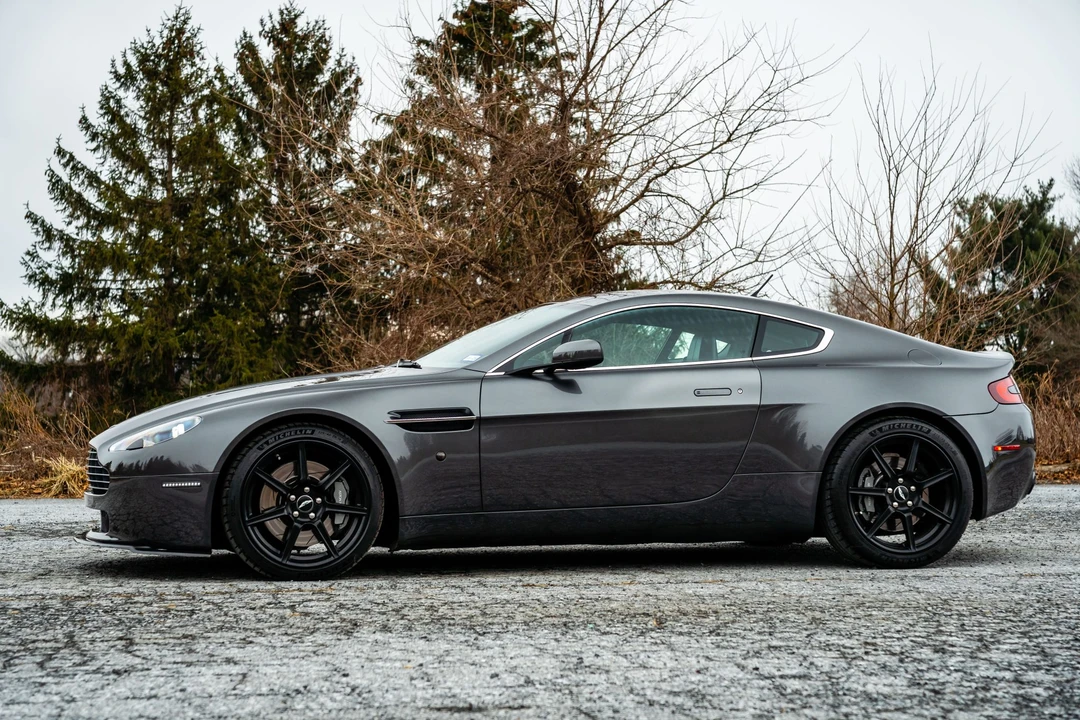 2007 Aston Martin V8 Vantage (2006-2017) - Image 11 of 31