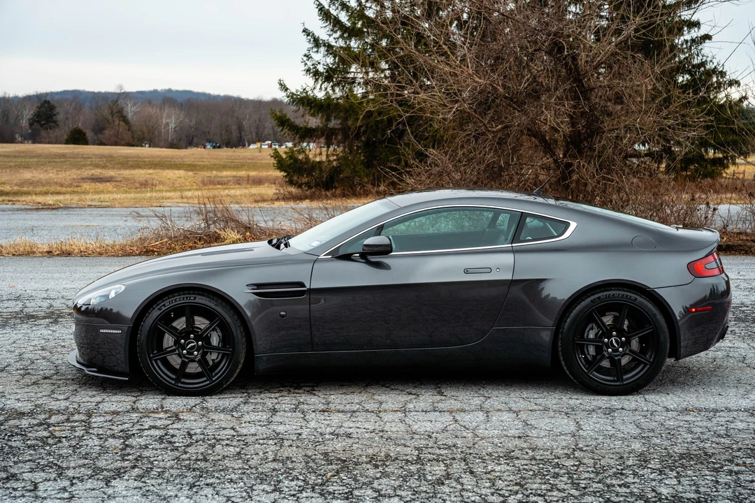 2007 Aston Martin V8 Vantage (2006-2017) - Image 12 of 31