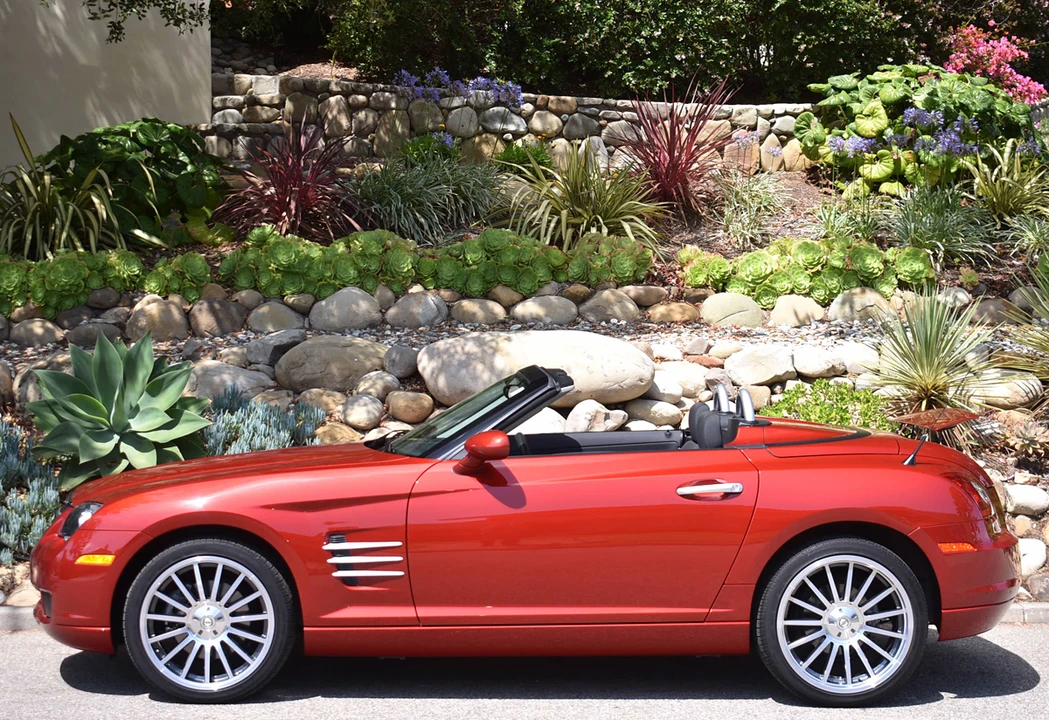 2007 Chrysler Crossfire - Image 2 of 31