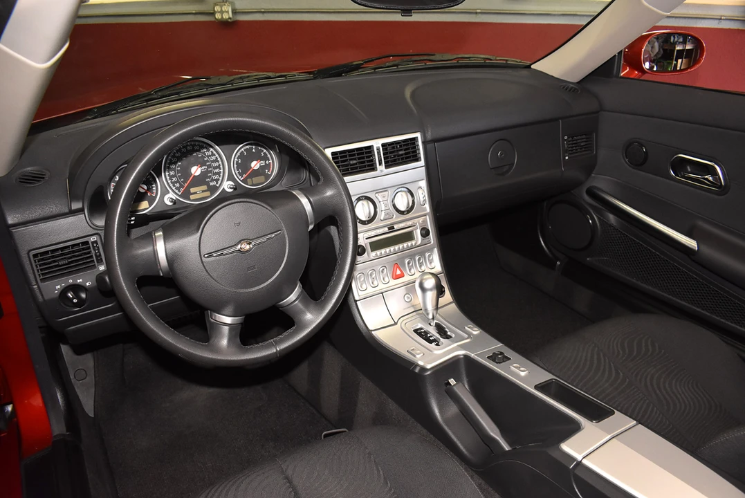 2007 Chrysler Crossfire - Image 14 of 31