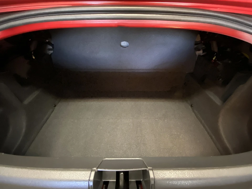 2007 Chrysler Crossfire - Image 25 of 31