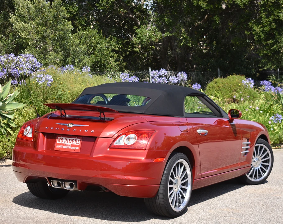 2007 Chrysler Crossfire - Image 7 of 31
