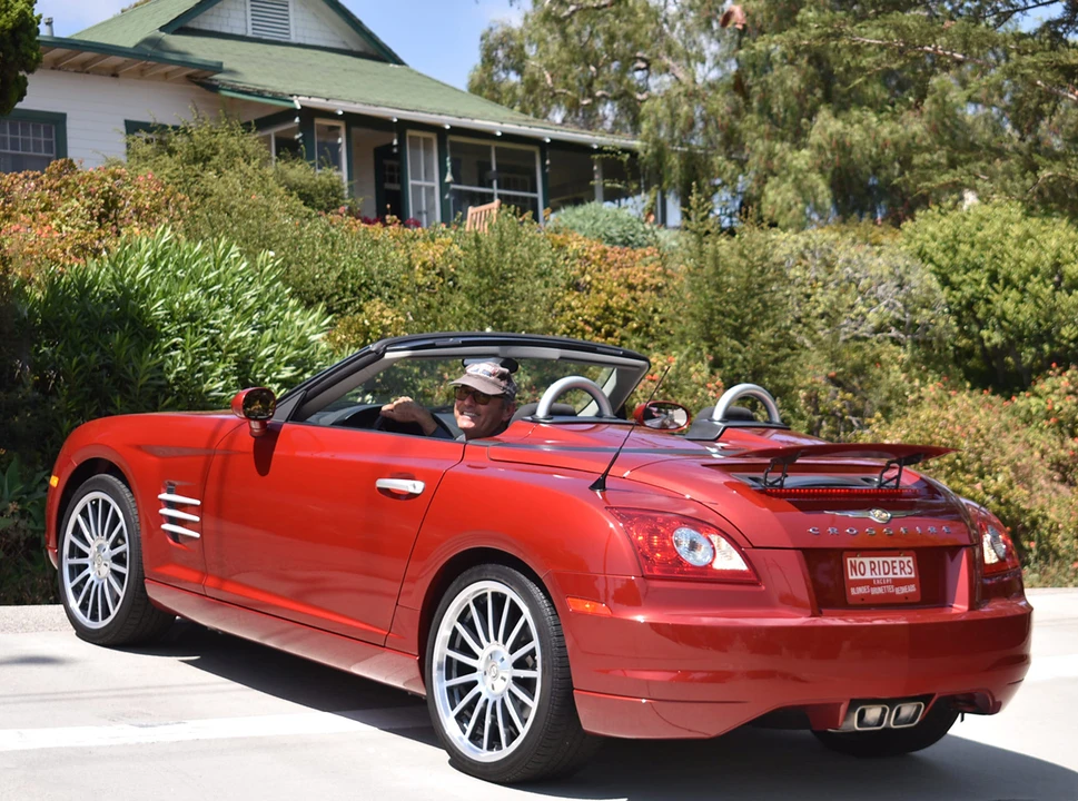 2007 Chrysler Crossfire - Image 10 of 31