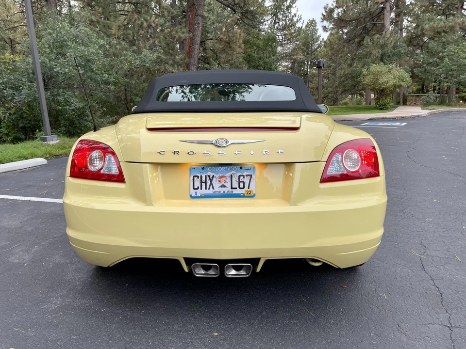 2007 Chrysler Crossfire - Image 23 of 31