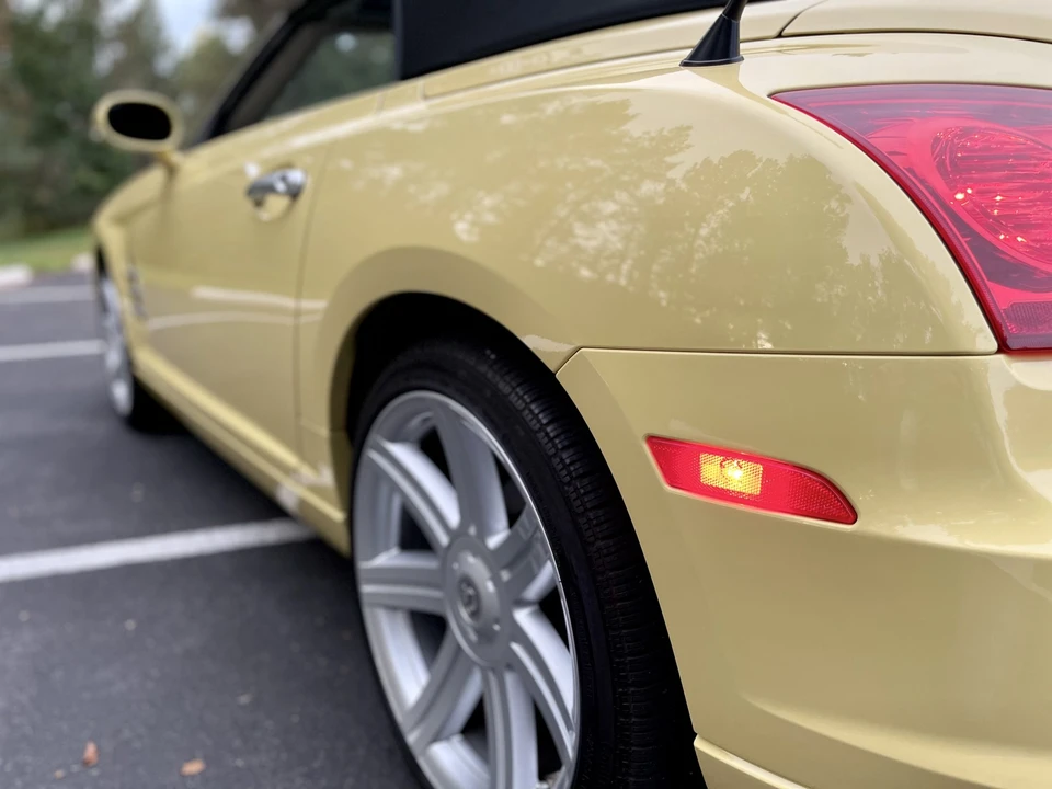 2007 Chrysler Crossfire - Image 30 of 31
