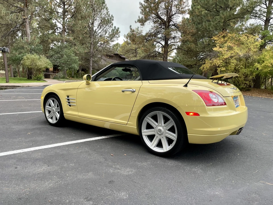 2007 Chrysler Crossfire - Image 26 of 31