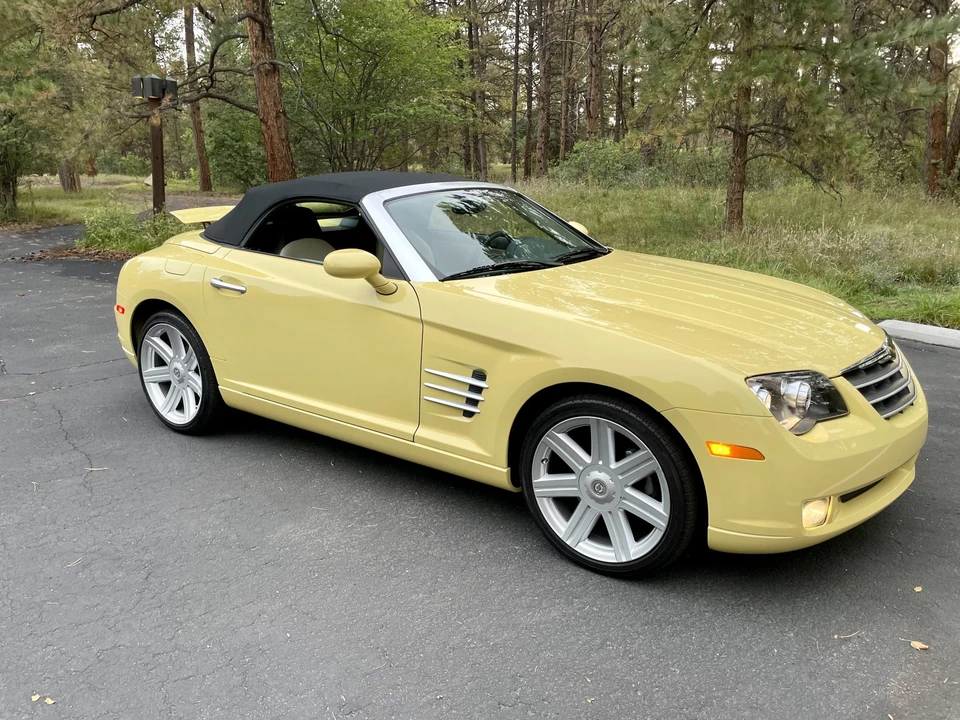 2007 Chrysler Crossfire - Image 16 of 31