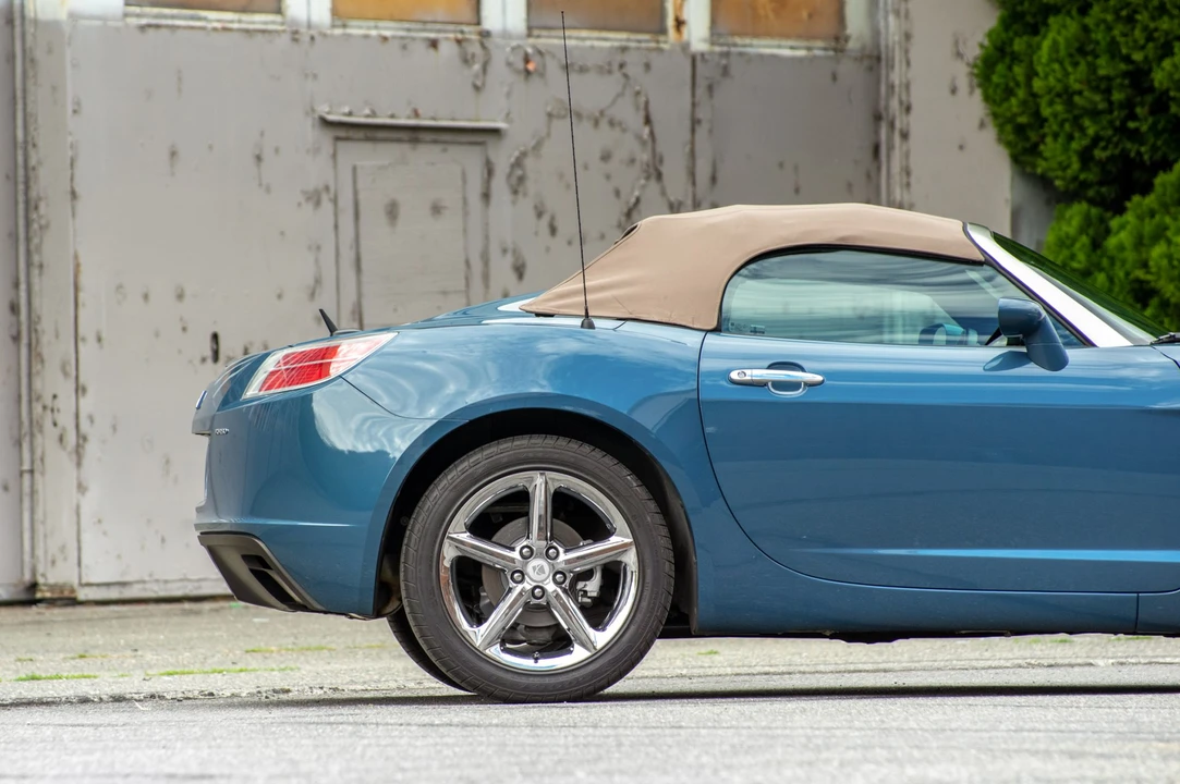 2007 Saturn Sky Red Line - Image 19 of 31